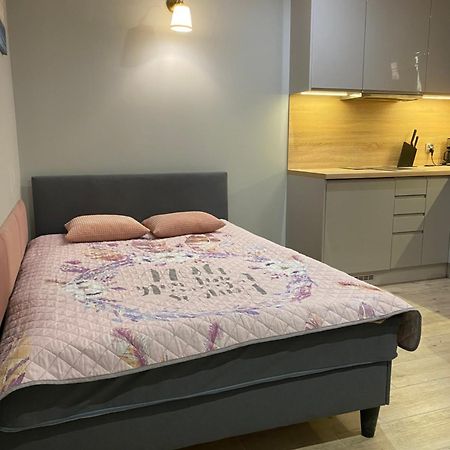 Apartament Pink Klifowa レバル エクステリア 写真