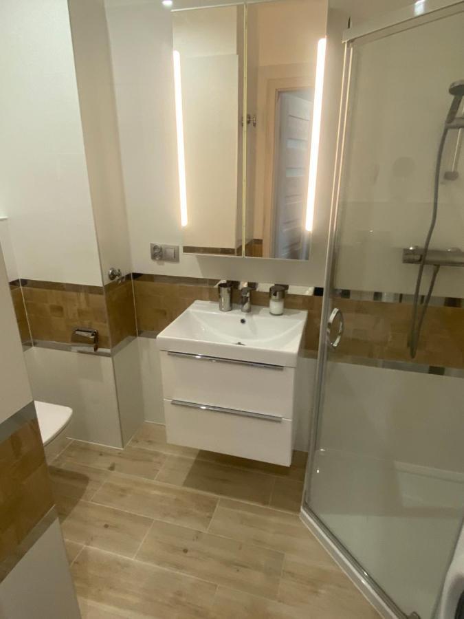 Apartament Pink Klifowa レバル エクステリア 写真