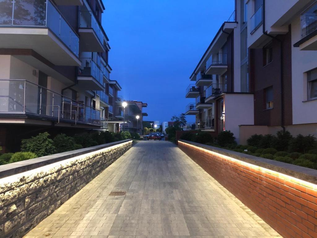Apartament Pink Klifowa レバル エクステリア 写真