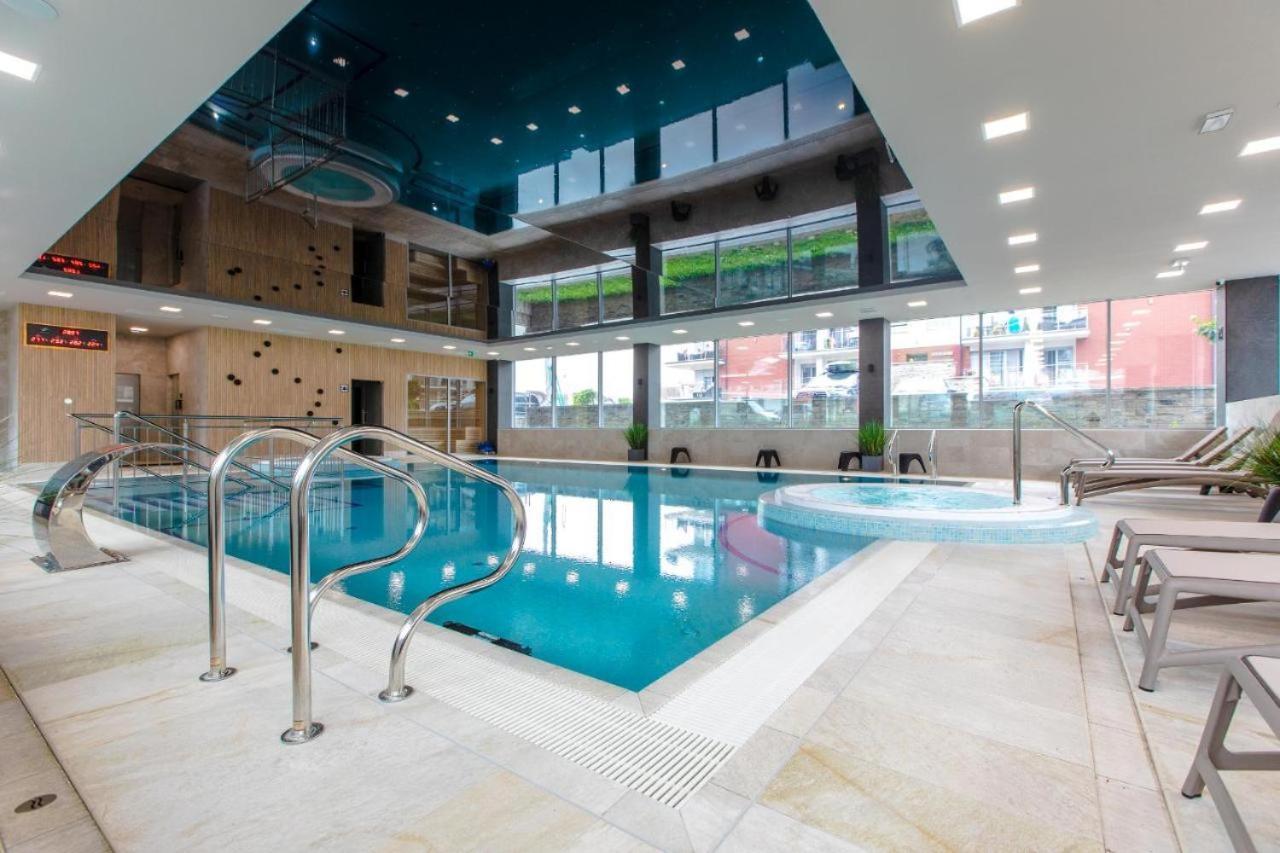 Apartament Pink Klifowa レバル エクステリア 写真